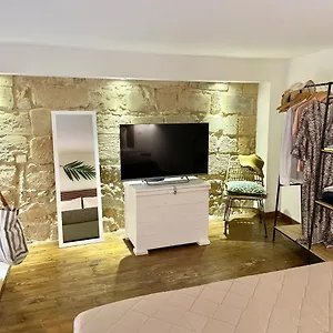 https://nohis-house.lecce-hotels.com